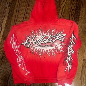 red hellstar hoodie great condition (willing to bargain)